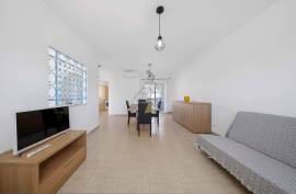 2 Bedroom Apartment in Condominium with Pool and Tennis Court - Portimão