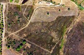 Rustic land with 48000 m2 at 3 km Arrifana beach - Aljezur