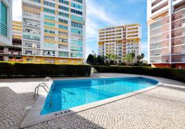 Annual Rental apartment with 1 Bedroom and Pool Alto do Quintão - Portimão