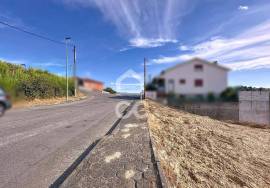 Plot with potential for a 367,50-meter house near Chaves