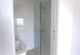 3+1 bedroom villa with garage and swimming pool