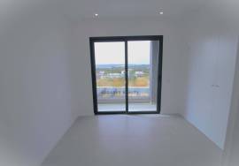 3+1 bedroom villa with garage and swimming pool
