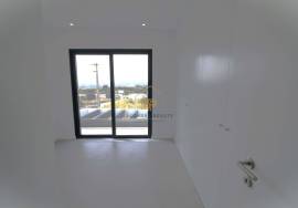 3+1 bedroom villa with garage and swimming pool