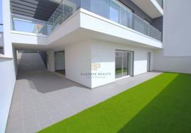 3+1 bedroom villa with garage