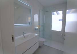 3+1 bedroom villa with garage