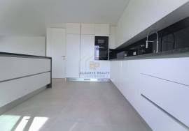 3+1 bedroom villa with garage