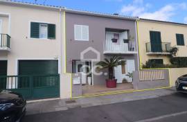 4 Bedroom Villa - São Pedro - Ponta Delgada 4 Bedroom Villa - São Pedro - Ponta Delgada