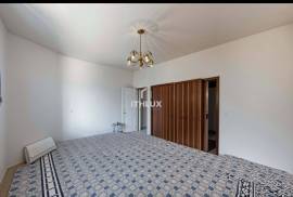 APARTMENT FOR SALE IN THE HEART OF THE HISTORIC CENTER OF SEVILLE-CALLE RASTRO