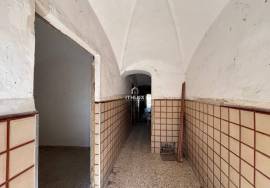 Two-sided house in Calle Soledad