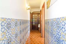 2 Bedroom Apartment for Rent from 1 OCTOBER to 31 MARCH 2026, in Odiáxere
