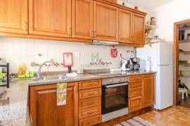 2 Bedroom Apartment for Rent from 1 OCTOBER to 31 MARCH 2026, in Odiáxere
