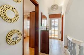 2 bedroom villa for rent from OCTOBER to APRIL 2026, in Vila Bispo.