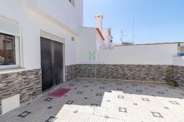 4 bedroom villa for sale in Chinicato - Lagos