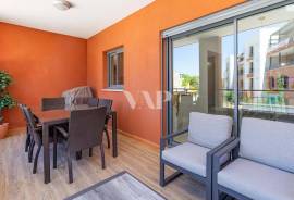2 bedroom flat for sale in Vilamoura, walking distance to golf courses