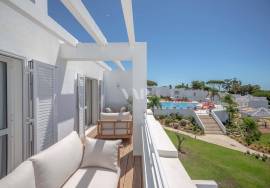 2 bedroom apartment in a tourist resort in front of the sea, Olhos de Água, Albufeira