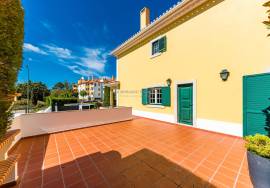 Semi-detached 4+1 bedroom villa in Quinta da Beloura — Luminosity, Comfort and Privacy in a Privileged Location