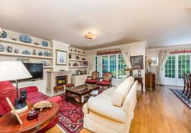 Semi-detached 4+1 bedroom villa in Quinta da Beloura — Luminosity, Comfort and Privacy in a Privileged Location