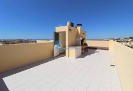 2+1 bedroom semi-detached house with pool and garage - Patroves- Albufeira