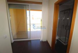 2+1 bedroom semi-detached house with pool and garage - Patroves- Albufeira
