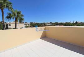 2+1 bedroom semi-detached house with pool and garage - Patroves- Albufeira