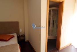 Renovated 2 bedroom semi-detached villa with pool and garage - Patroves-Albufeira