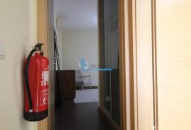 Renovated 2 bedroom semi-detached villa with pool and garage - Patroves-Albufeira