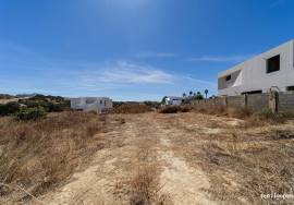 Plot for 3 Bedroom Villa in Porto De Mos, Lagos
