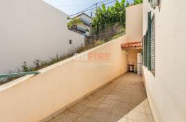 Opportunity in Câmara de Lobos | 2 bedroom villa with view Opportunity in Câmara de Lobos | 2 bedroom villa with view