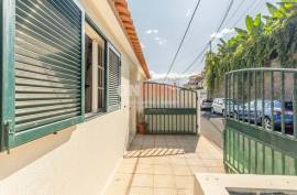 Opportunity in Câmara de Lobos | 2 bedroom villa with view Opportunity in Câmara de Lobos | 2 bedroom villa with view
