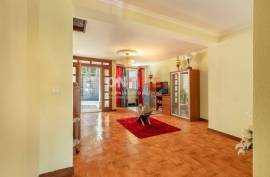 Opportunity in Câmara de Lobos | 2 bedroom villa with view Opportunity in Câmara de Lobos | 2 bedroom villa with view