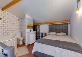 Charming house in the heart of Portimão T1+1 – patio with glass roof, private terrace