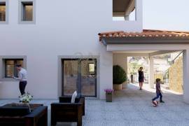 3-bedroom house in final construction phase with swimming pool – Venda do Pinheiro