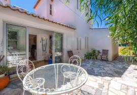 Charming 3-Bedroom Villa with Pool & Sea View | Carvoeiro