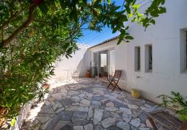 Charming 3-Bedroom Villa with Pool & Sea View | Carvoeiro