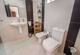 Charming 3-Bedroom Villa with Pool & Sea View | Carvoeiro