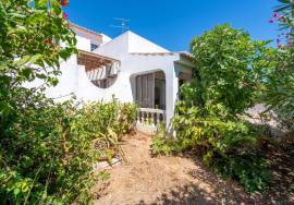 Charming 3-Bedroom Villa with Pool & Sea View | Carvoeiro