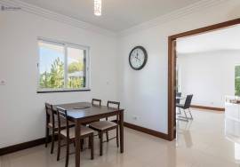 Detached 4 Bedroom Single Story Villa in Albufeira – A Haven of Light, Comfort and Privacy
