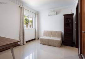 Detached 4 Bedroom Single Story Villa in Albufeira – A Haven of Light, Comfort and Privacy