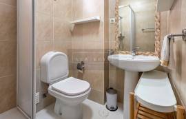 2 Bedroom Apartment in Alvor with Pool and Private Garage 2 Bedroom Apartment in Alvor with Pool and Private Garage