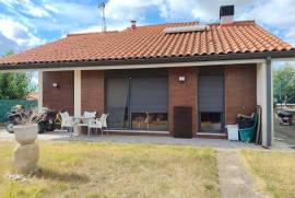 Detached villa for sale in Zambrana