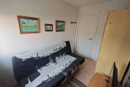 For sale bright exterior apartment with balcony on the top floor.