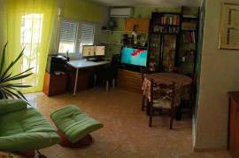 For sale bright exterior apartment with balcony on the top floor.