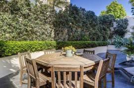Luxurious Maisonette
