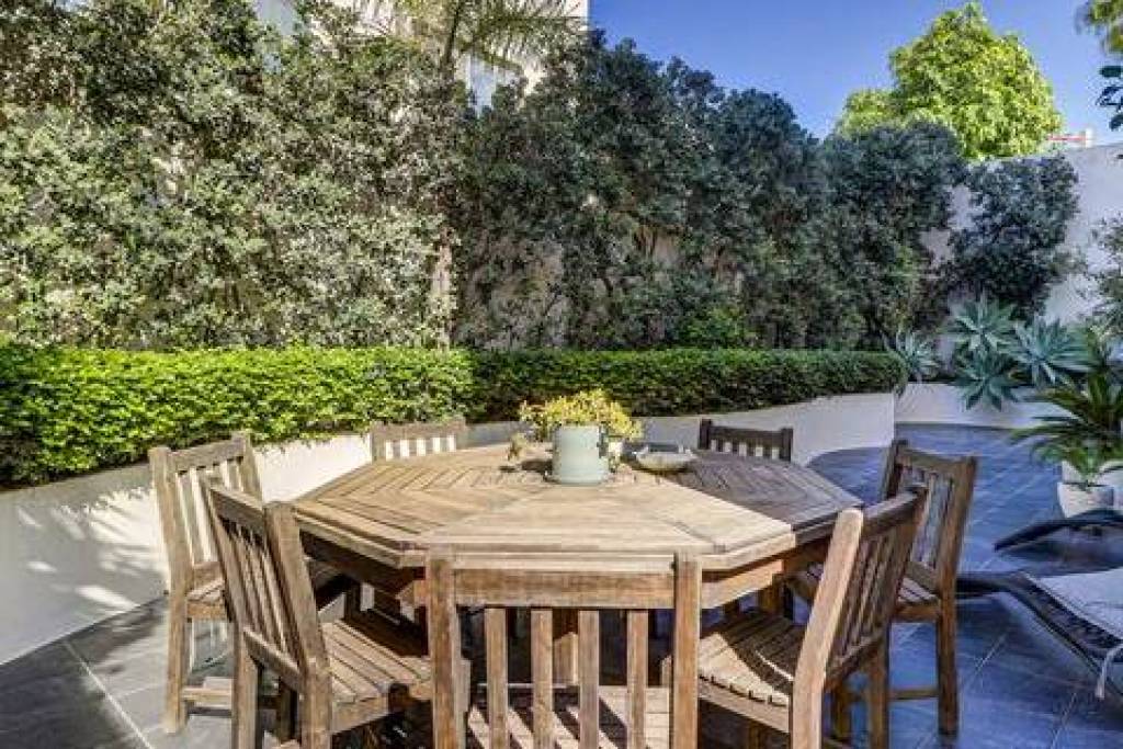 Luxurious Maisonette