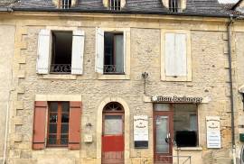 Town House with Huge Potential
