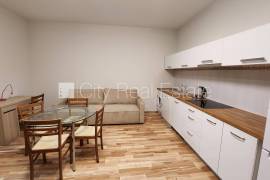 Apartment for rent in Riga, 70.00m2