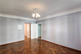 Apartment for rent in Riga, 60.00m2