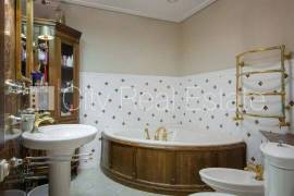 Apartment for sale in Riga, 238.40m2