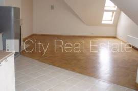Apartment for rent in Riga, 135.00m2
