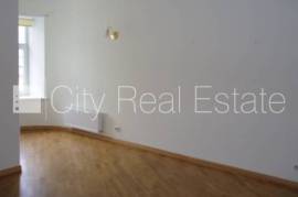 Apartment for rent in Riga, 135.00m2